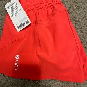 Lululemon Seawheeze 2020 Tracker LR 4" Short